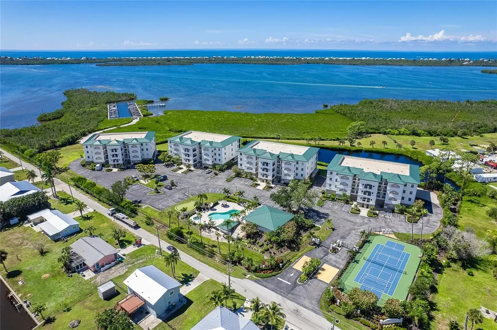 9203 Griggs Road Englewood FL 34224