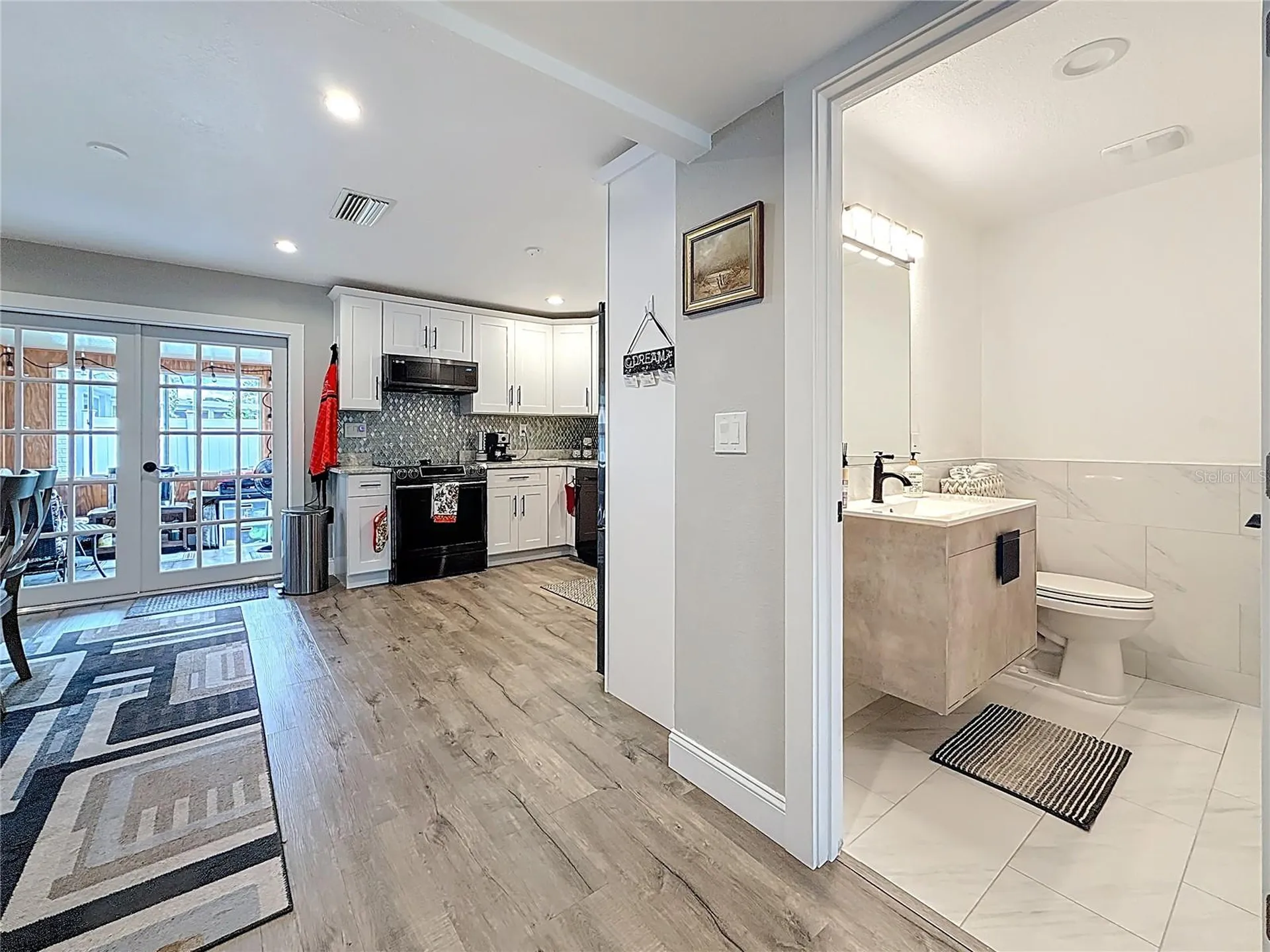 802 Mindy Court Largo FL 33771