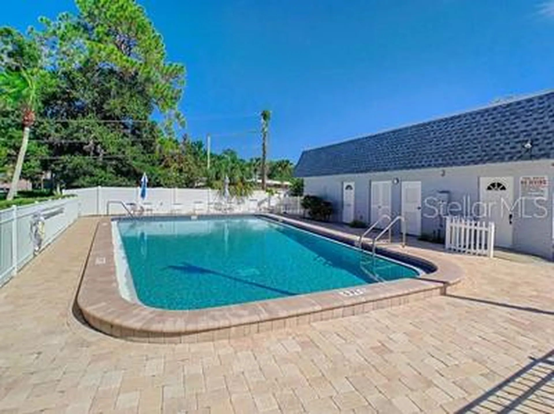 802 Mindy Court Largo FL 33771