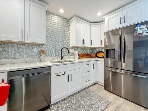802 Mindy Court Largo FL 33771