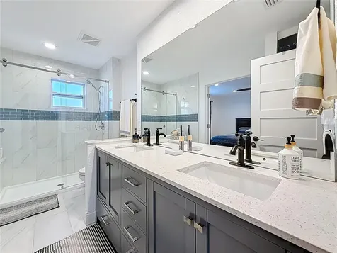 802 Mindy Court Largo FL 33771