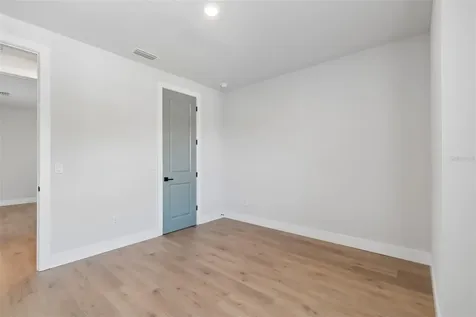 4718 W Kensington Avenue Tampa FL 33629