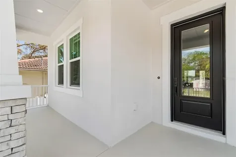 4718 W Kensington Avenue Tampa FL 33629