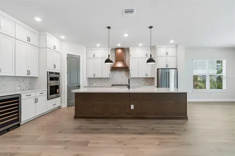 4718 W Kensington Avenue Tampa FL 33629