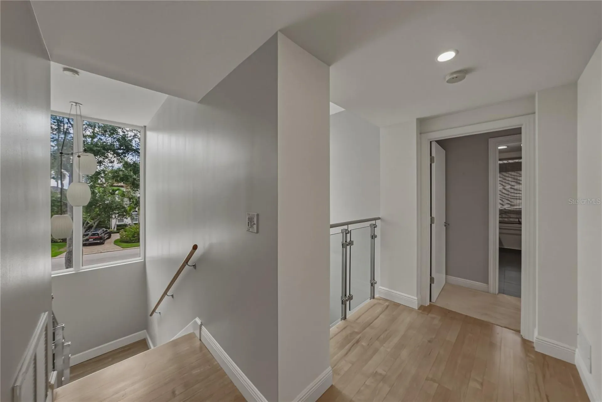 838 Monterey Boulevard NE St Petersburg FL 33704