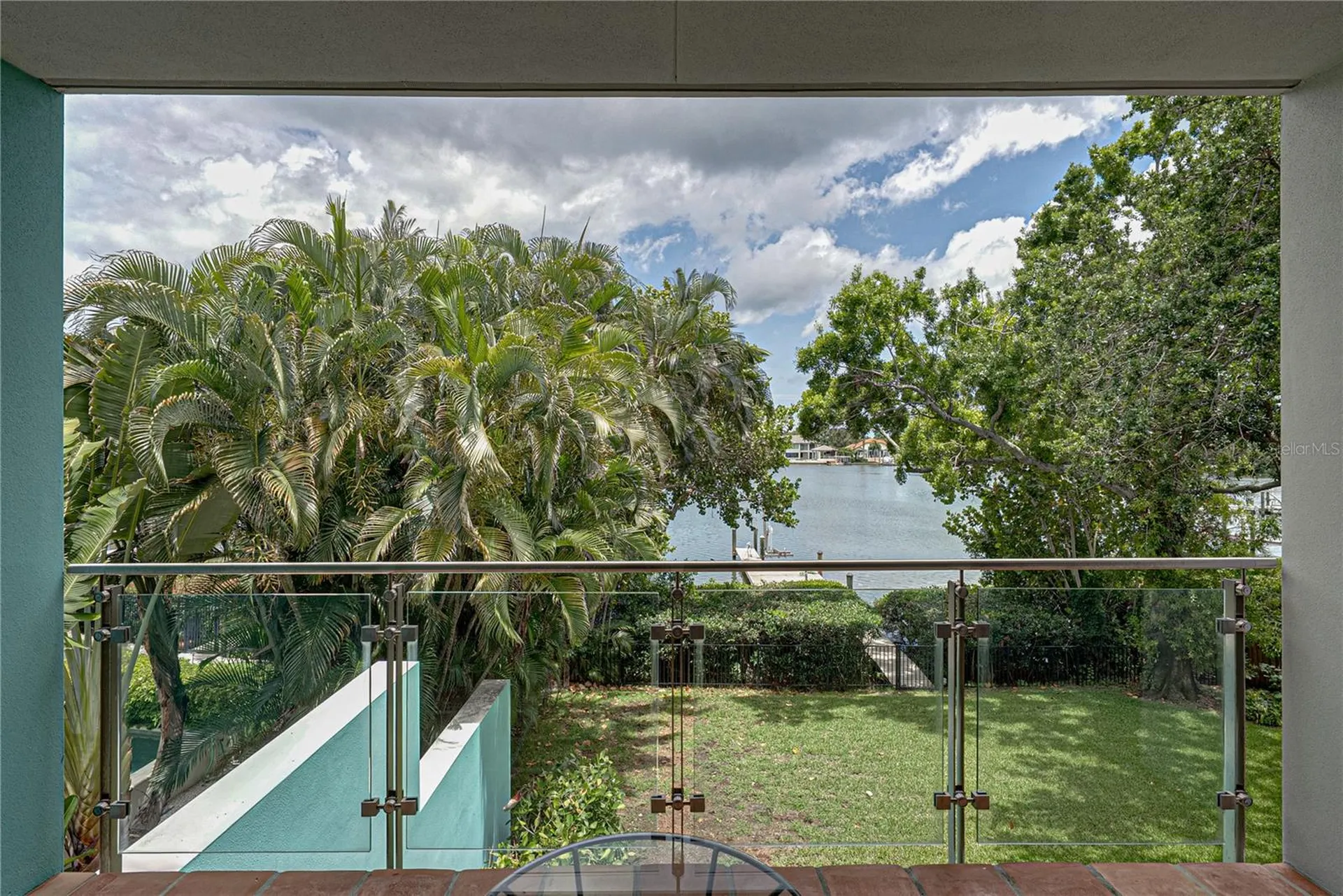 838 Monterey Boulevard NE St Petersburg FL 33704
