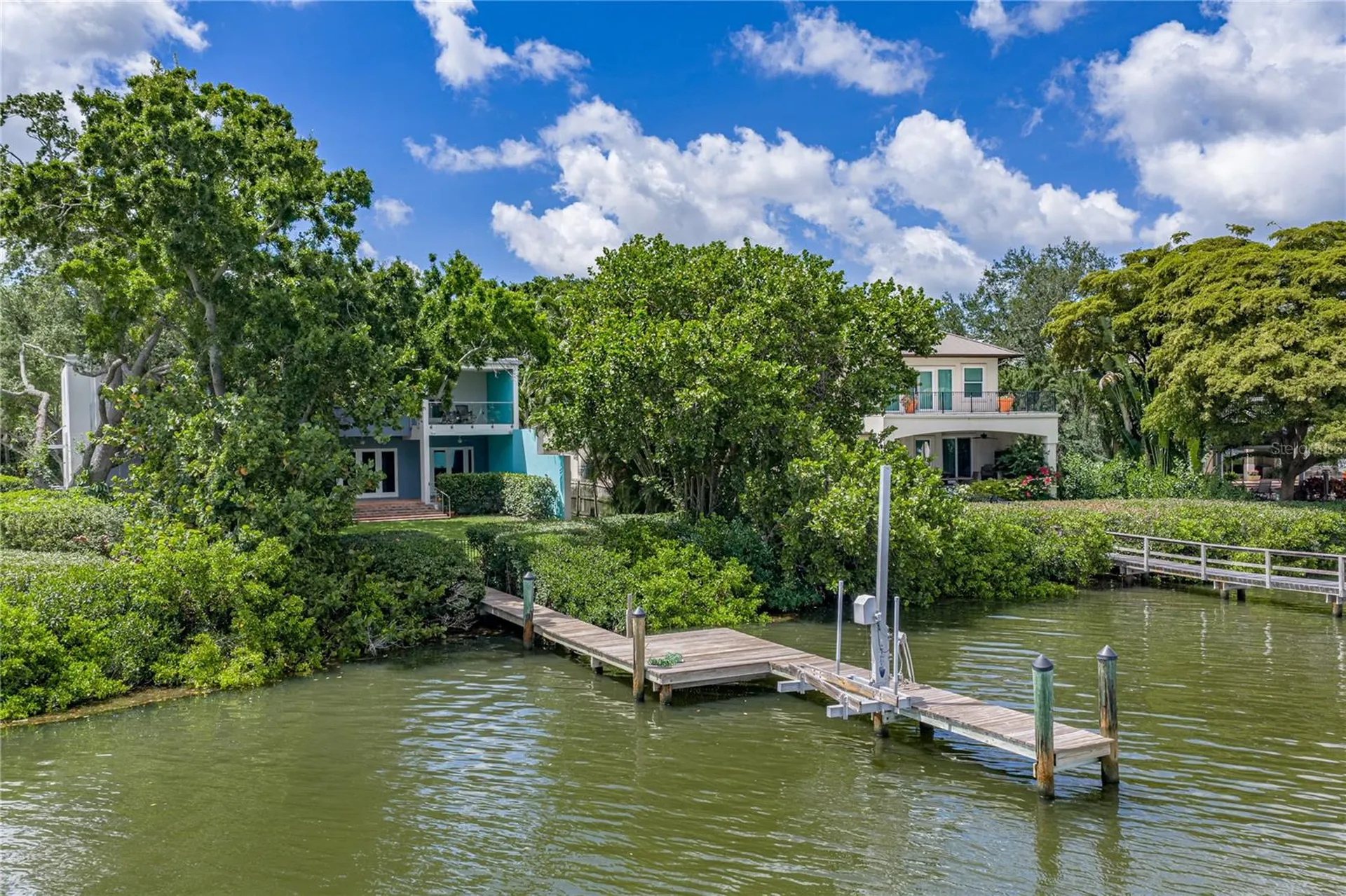 838 Monterey Boulevard NE St Petersburg FL 33704