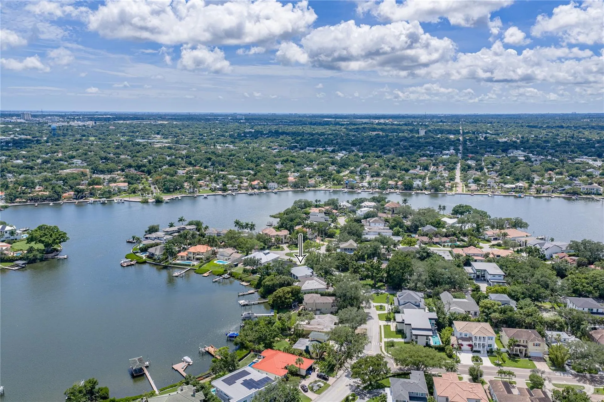 838 Monterey Boulevard NE St Petersburg FL 33704