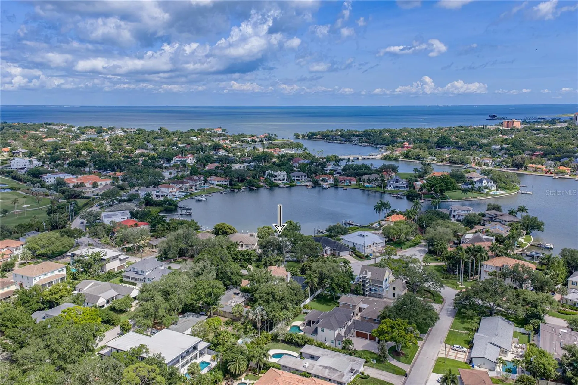 838 Monterey Boulevard NE St Petersburg FL 33704