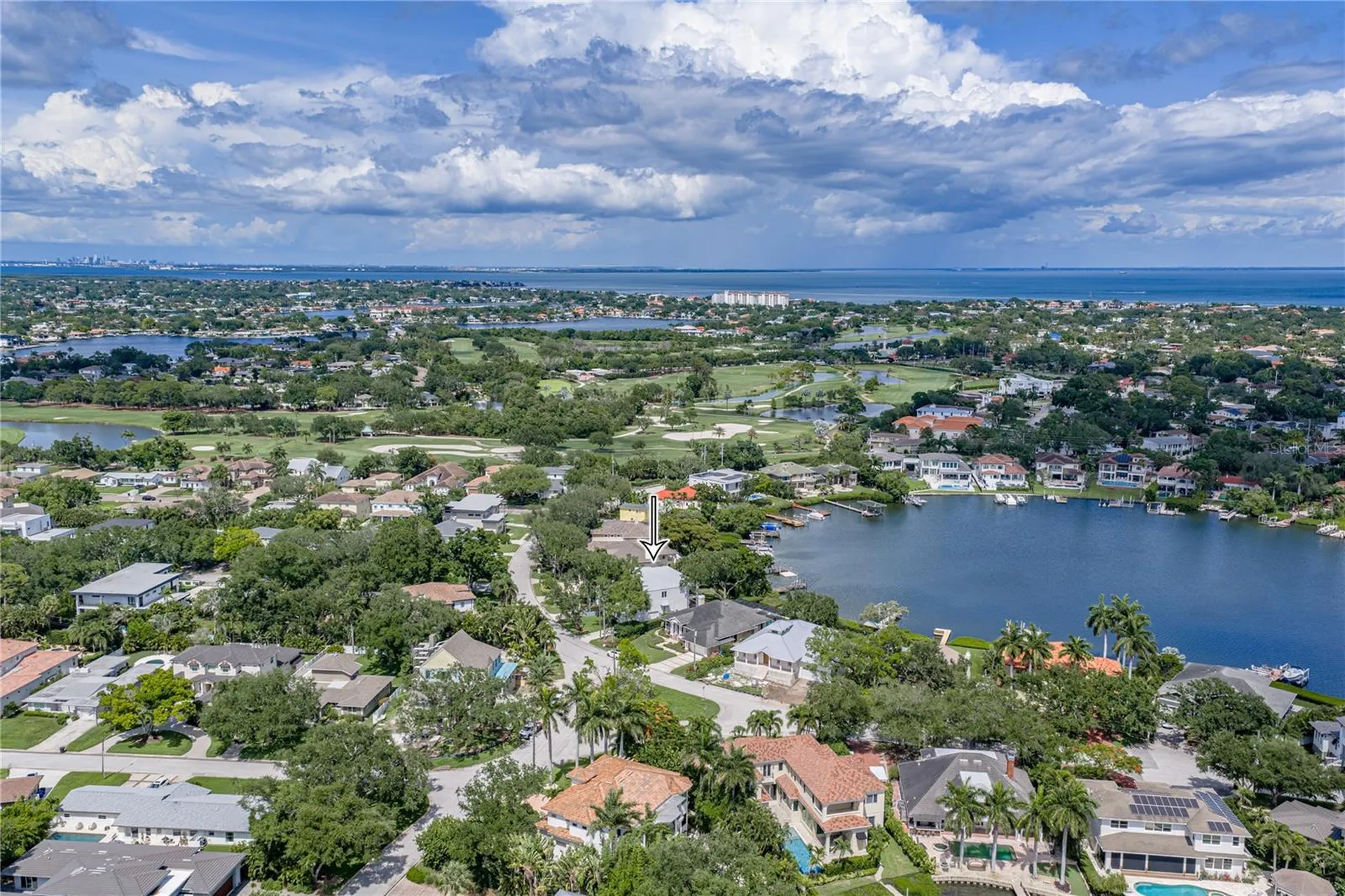 838 Monterey Boulevard NE St Petersburg FL 33704