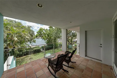 838 Monterey Boulevard NE St Petersburg FL 33704