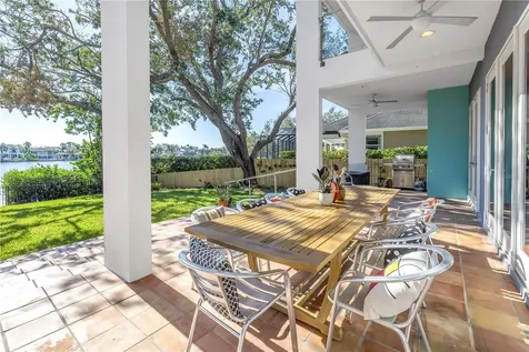 838 Monterey Boulevard NE St Petersburg FL 33704