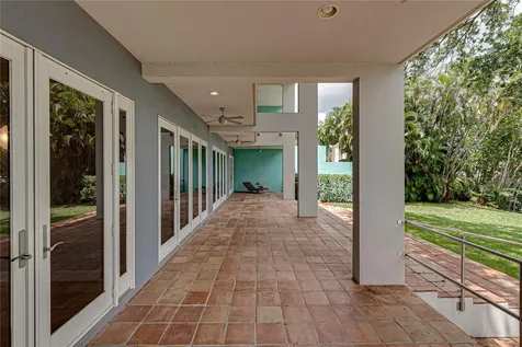 838 Monterey Boulevard NE St Petersburg FL 33704