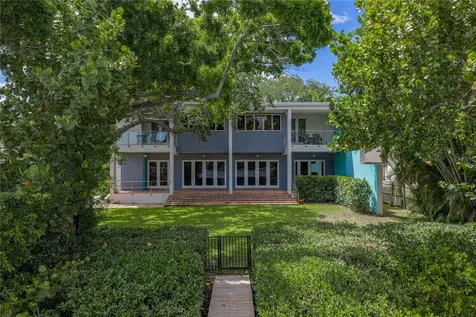 838 Monterey Boulevard NE St Petersburg FL 33704