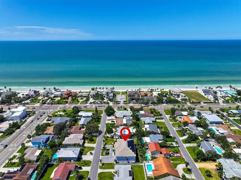 107 12th Street Belleair Beach FL 33786
