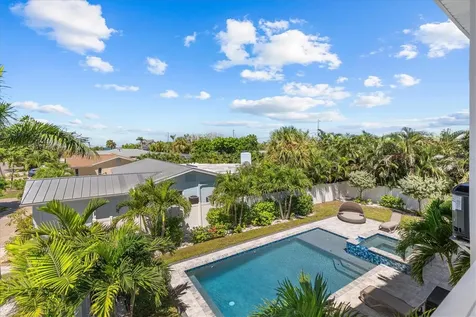 107 12th Street Belleair Beach FL 33786