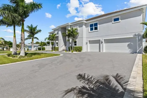 107 12th Street Belleair Beach FL 33786