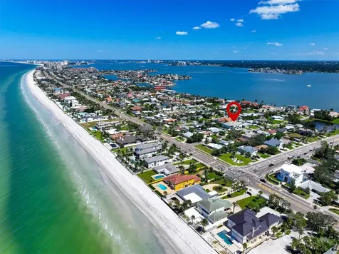 107 12th Street Belleair Beach FL 33786