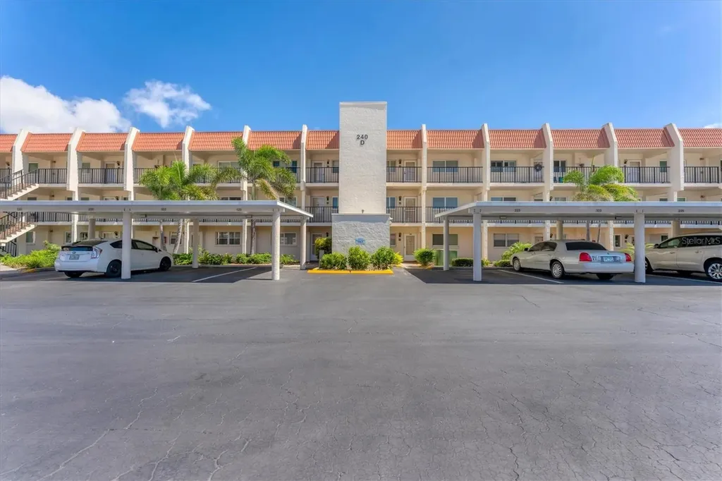 240 Santa Maria Street Venice FL 34285