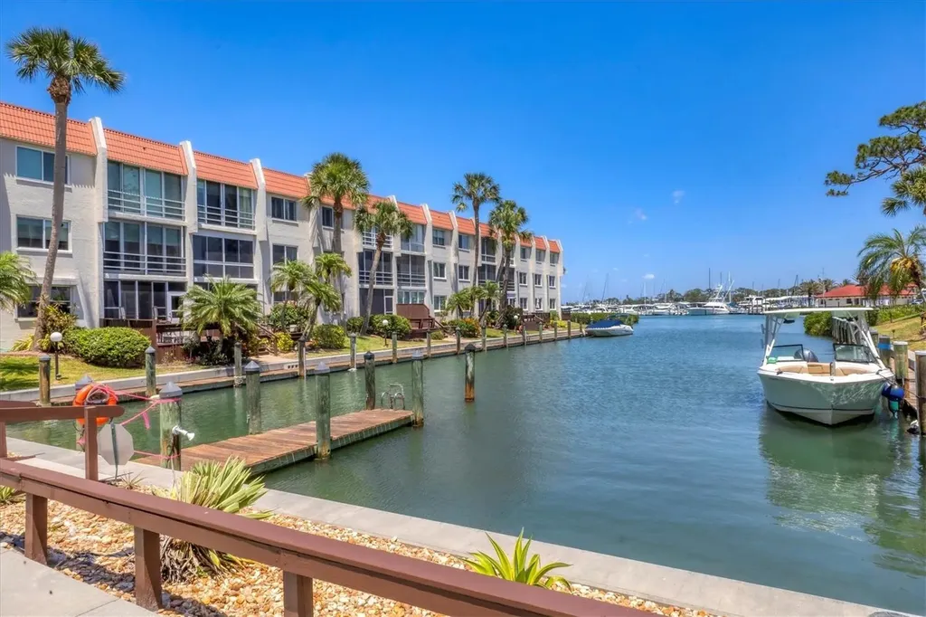 240 Santa Maria Street Venice FL 34285