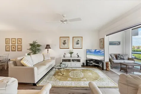 240 Santa Maria Street Venice FL 34285