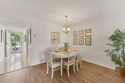 240 Santa Maria Street Venice FL 34285