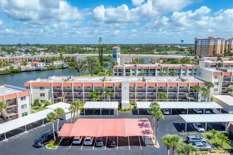 240 Santa Maria Street Venice FL 34285