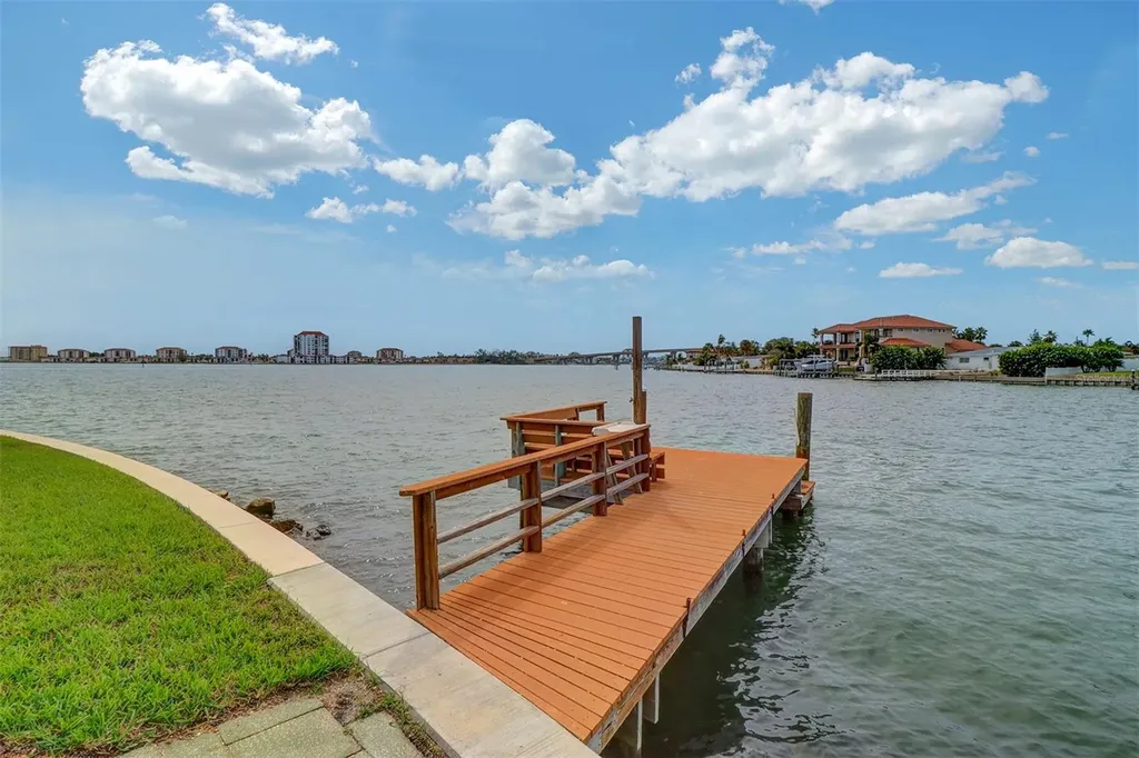 485 41st Avenue St Pete Beach FL 33706