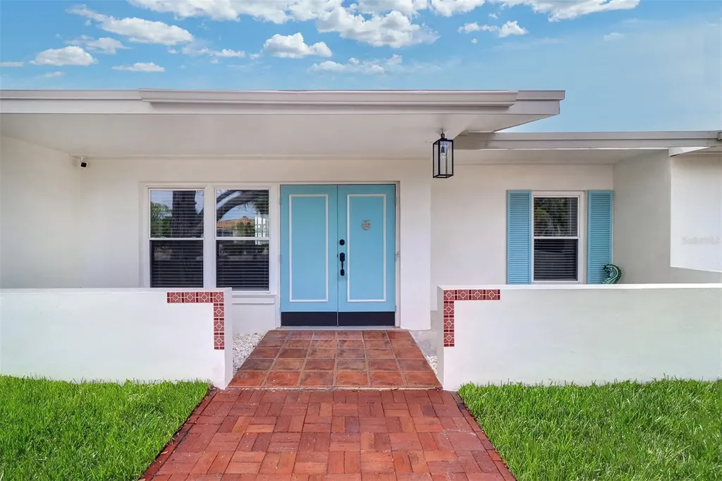 485 41st Avenue St Pete Beach FL 33706