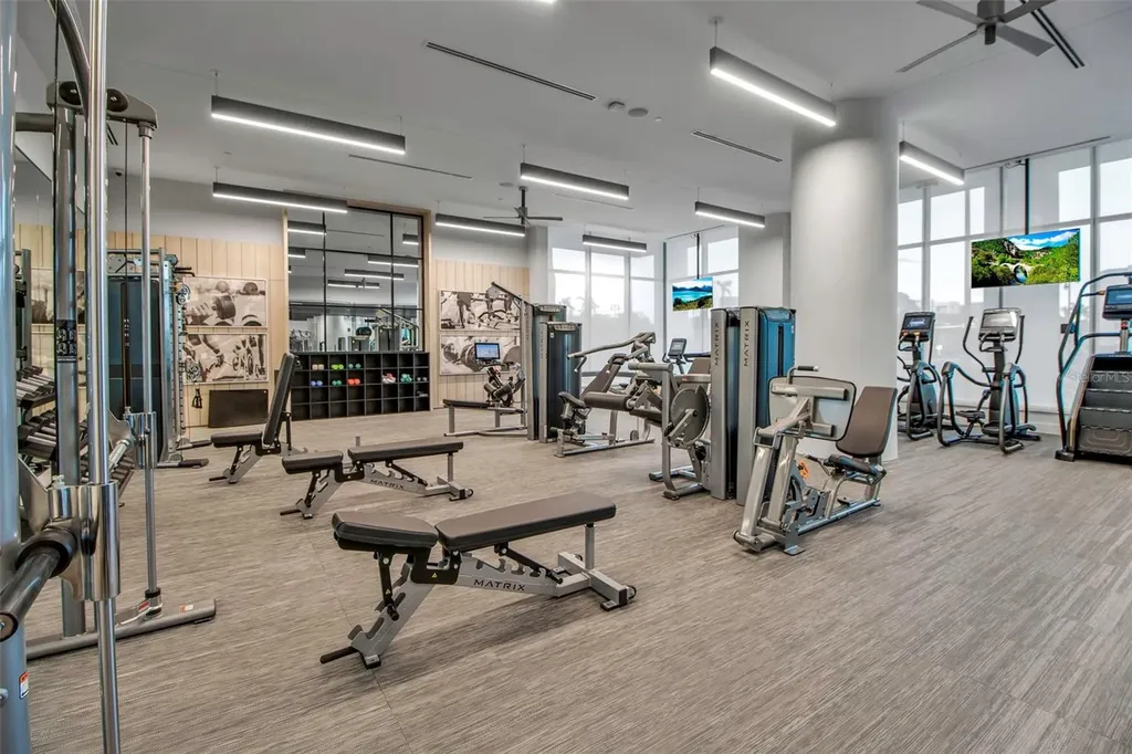 301 Quay Commons Sarasota FL 34236