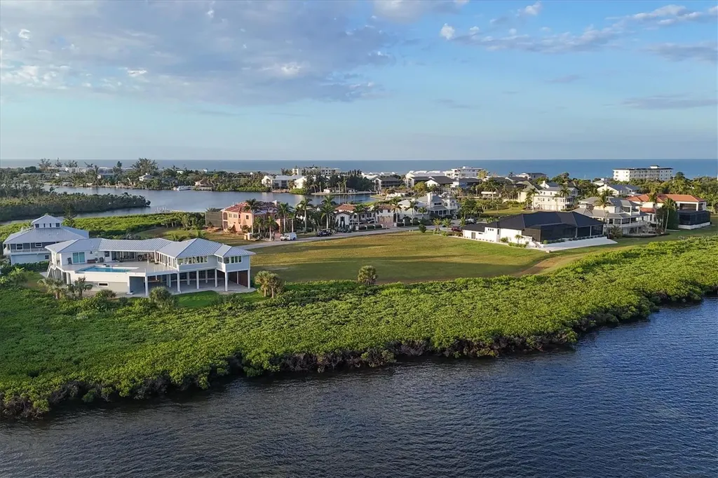 5248 The Pointe Englewood FL 34223