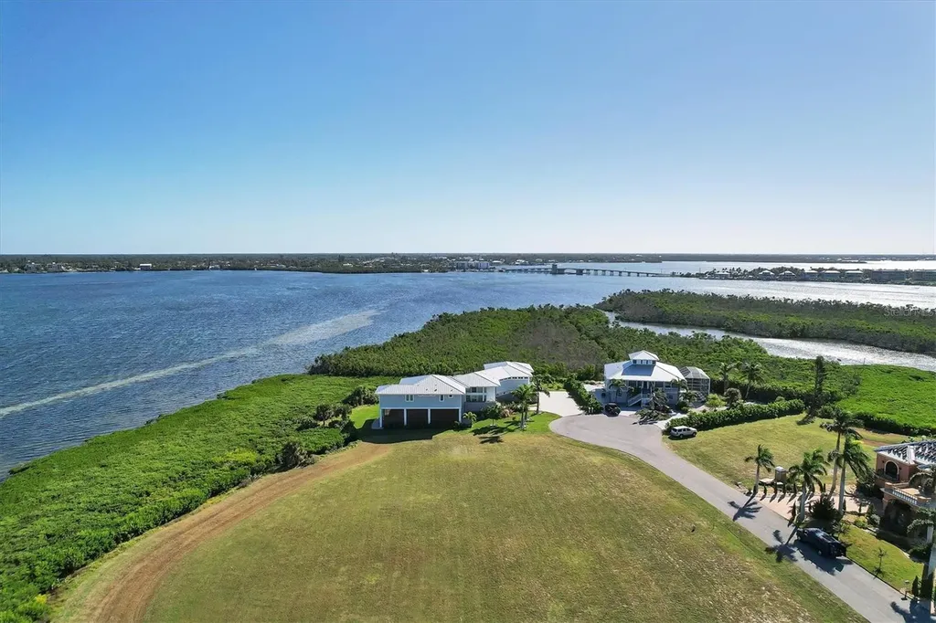 5248 The Pointe Englewood FL 34223