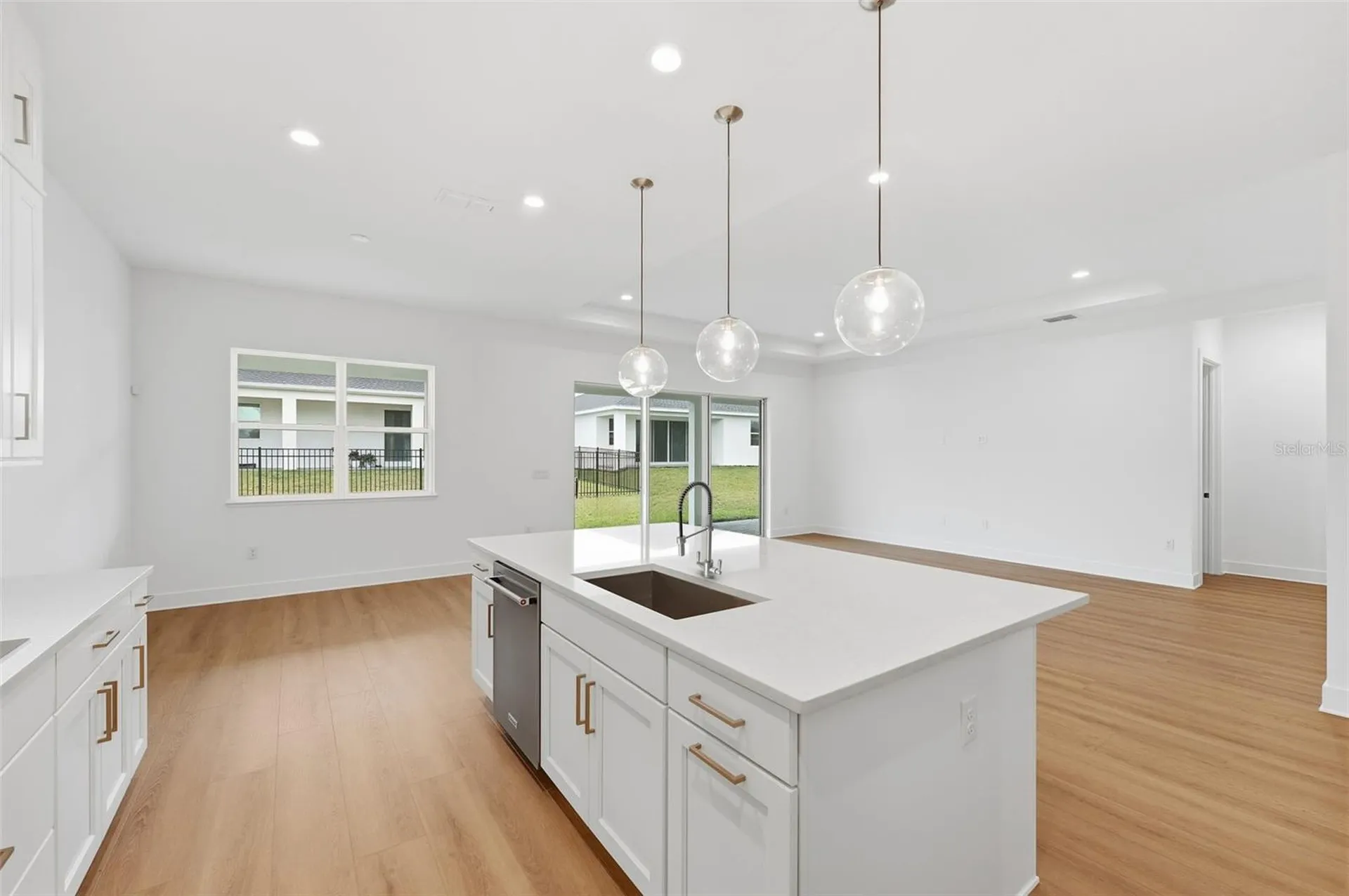 1353 Pinecliff Drive Apopka FL 32703