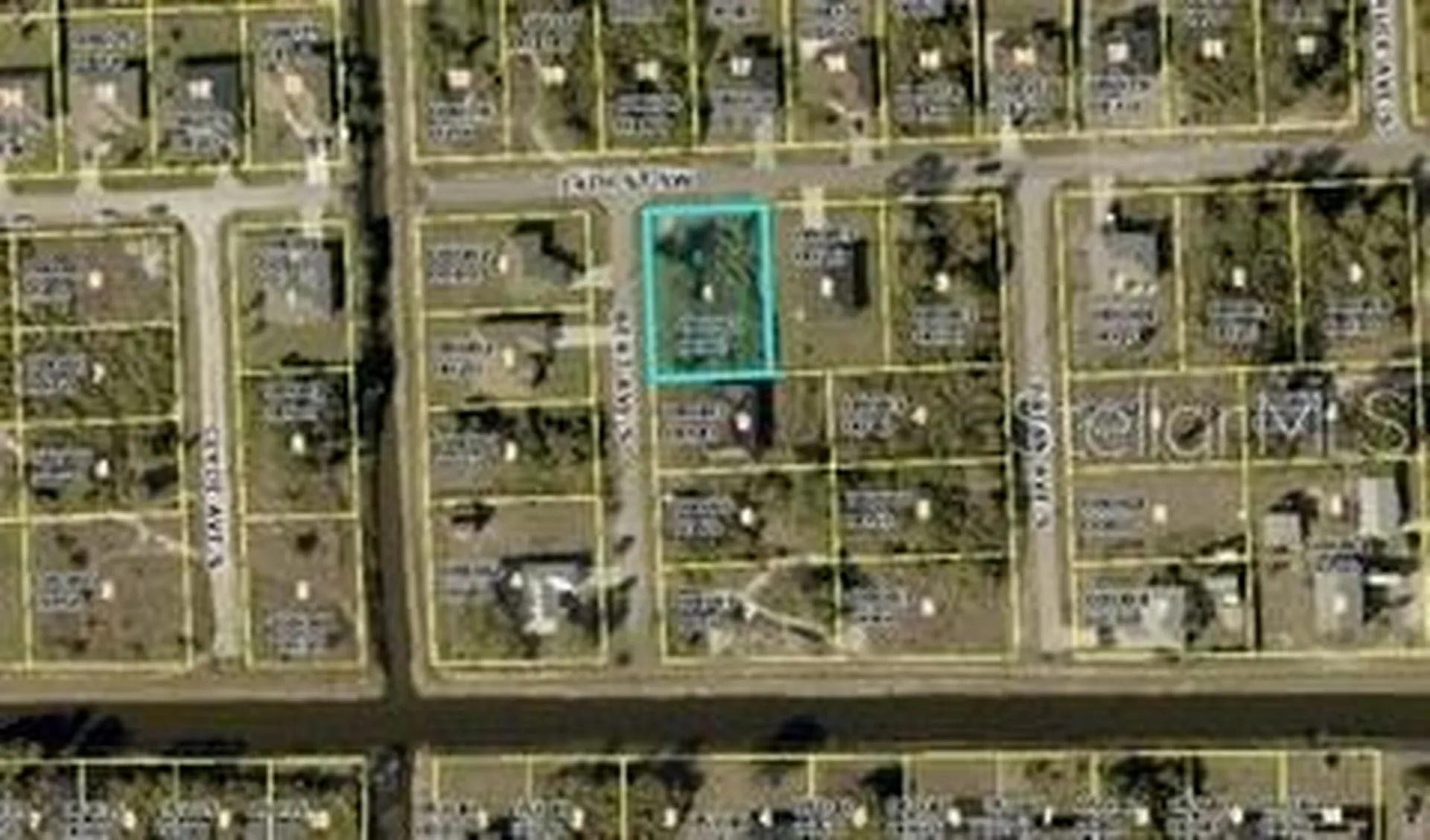 3913 14th Street SW Lehigh Acres FL 33976