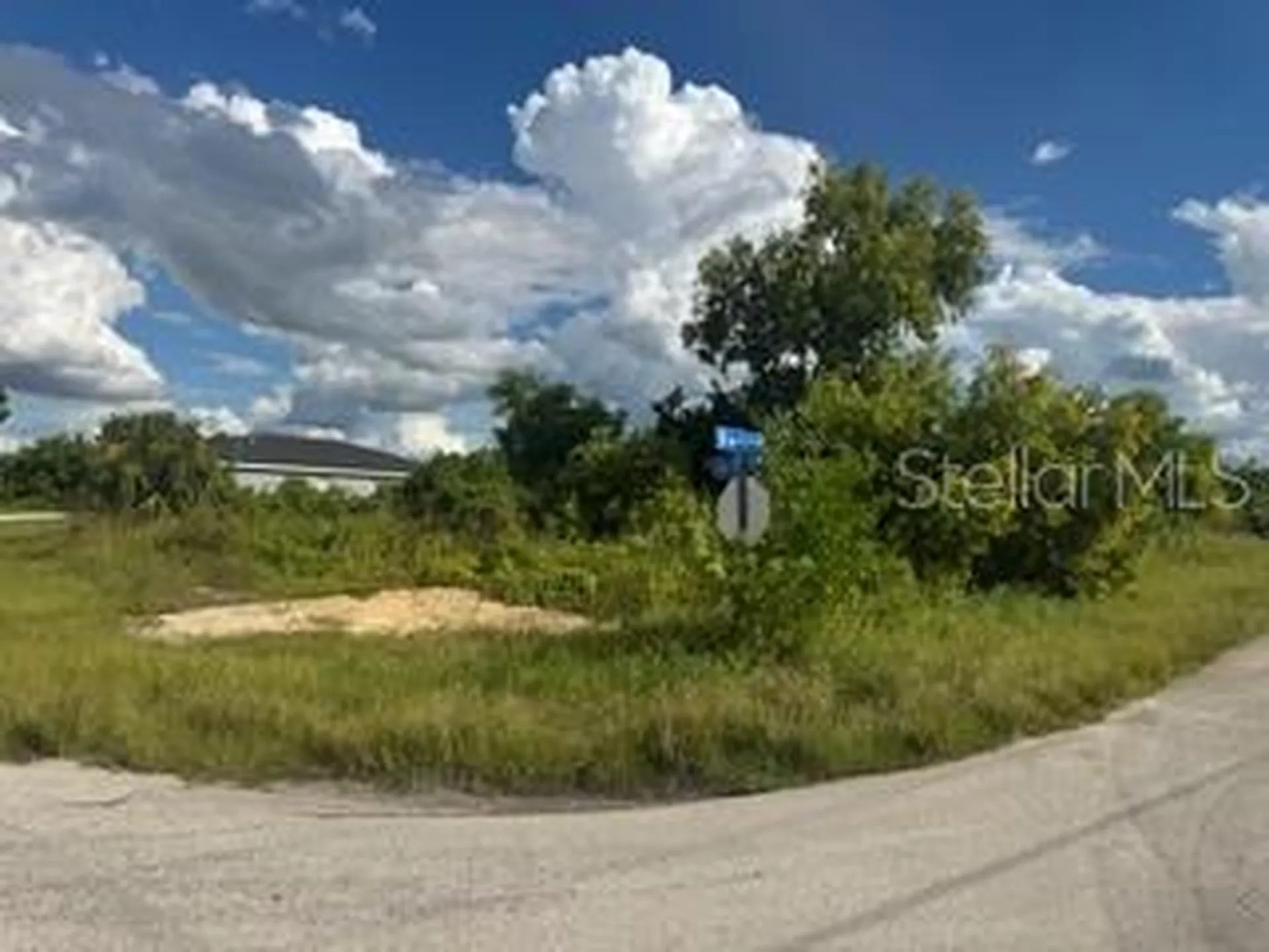 3913 14th Street SW Lehigh Acres FL 33976