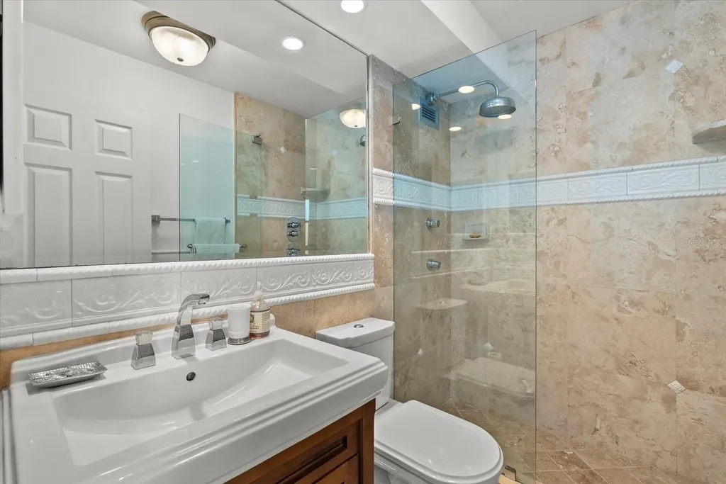1000 Longboat Club Road Longboat Key FL 34228