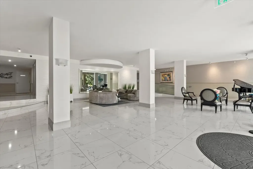 1000 Longboat Club Road Longboat Key FL 34228
