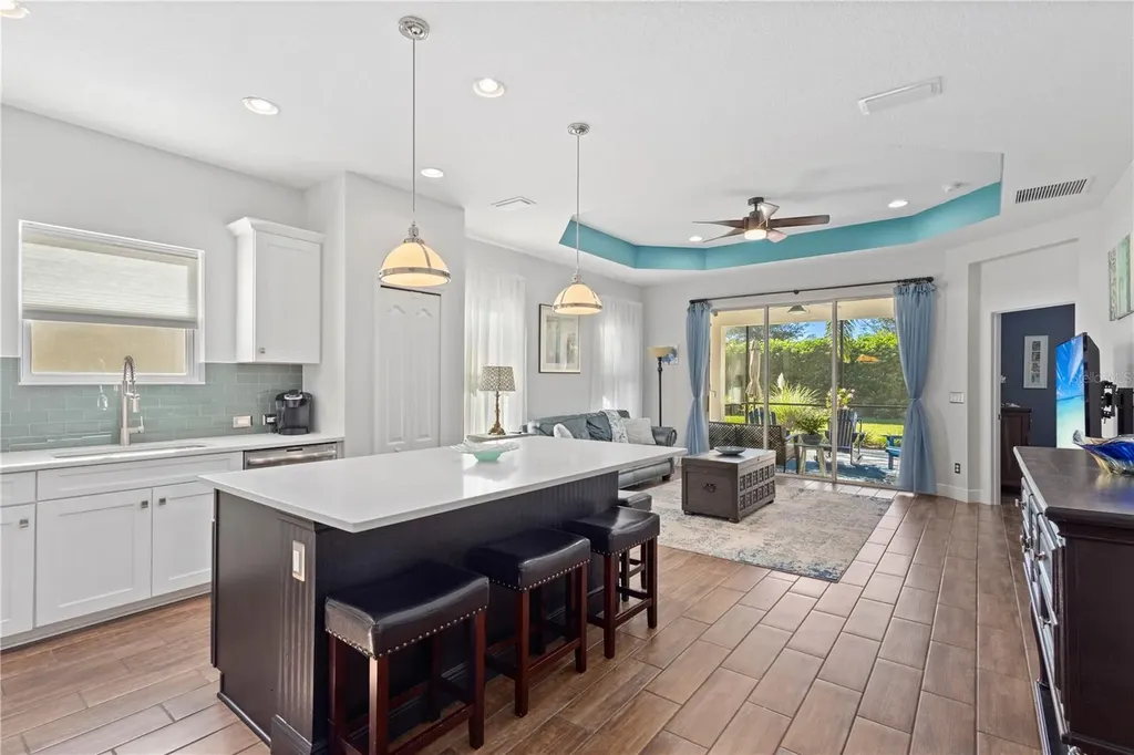 2150 Crystal Lake Trail Bradenton FL 34211