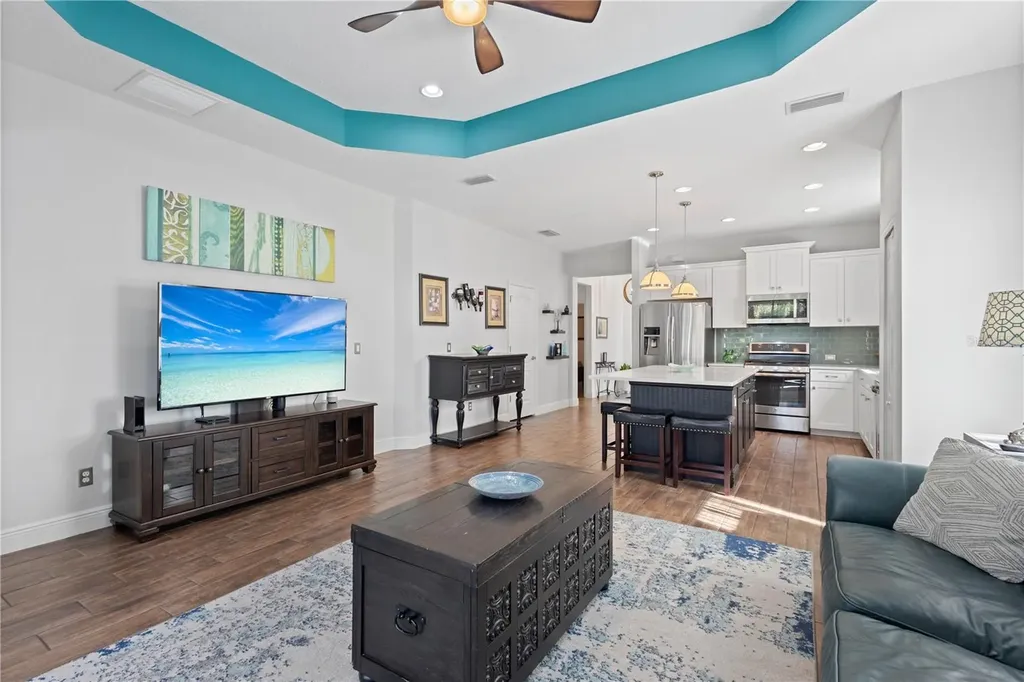 2150 Crystal Lake Trail Bradenton FL 34211
