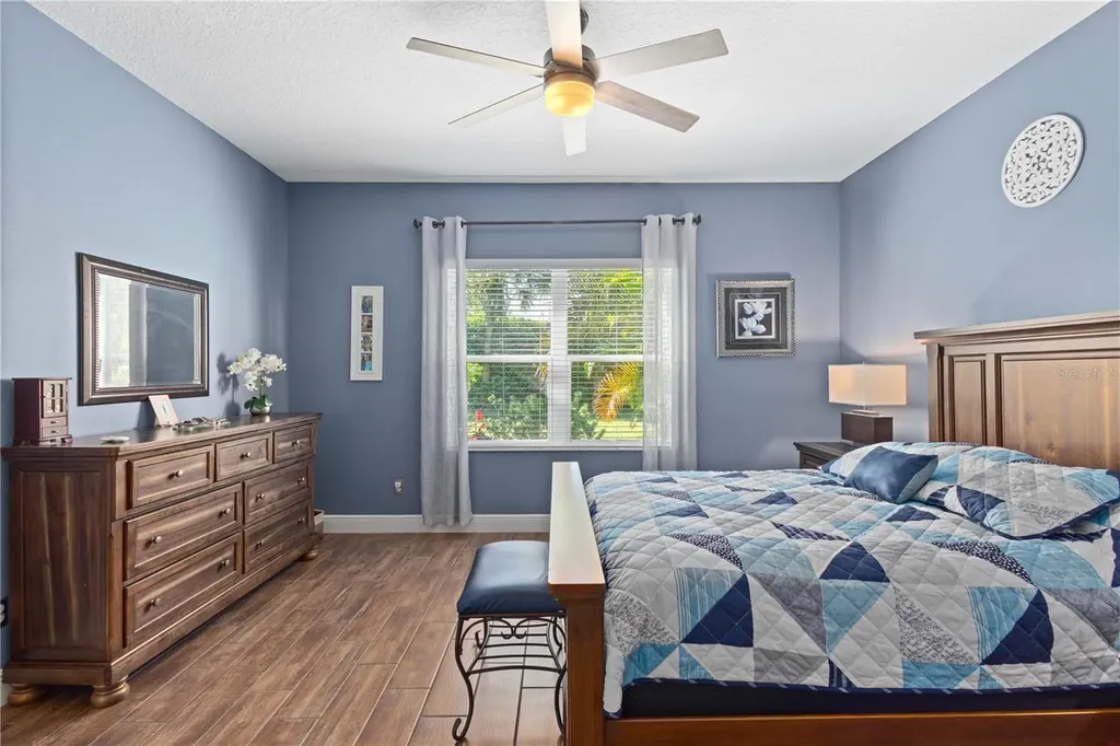 2150 Crystal Lake Trail Bradenton FL 34211