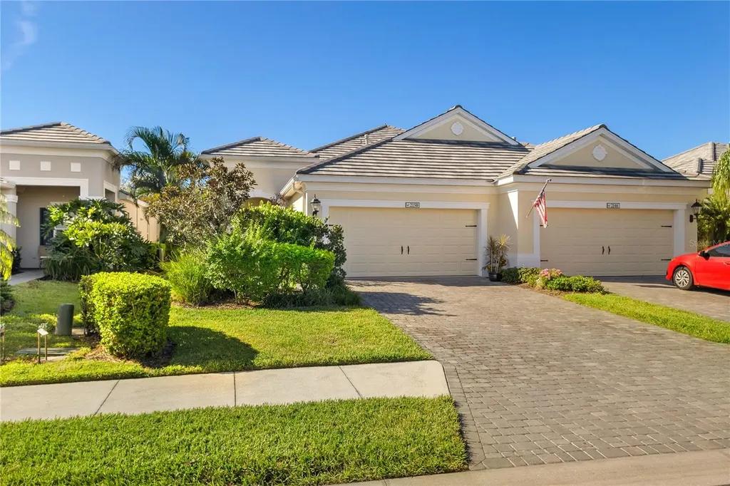 2150 Crystal Lake Trail Bradenton FL 34211