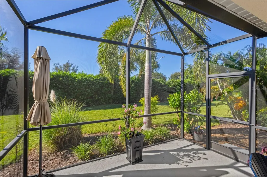 2150 Crystal Lake Trail Bradenton FL 34211