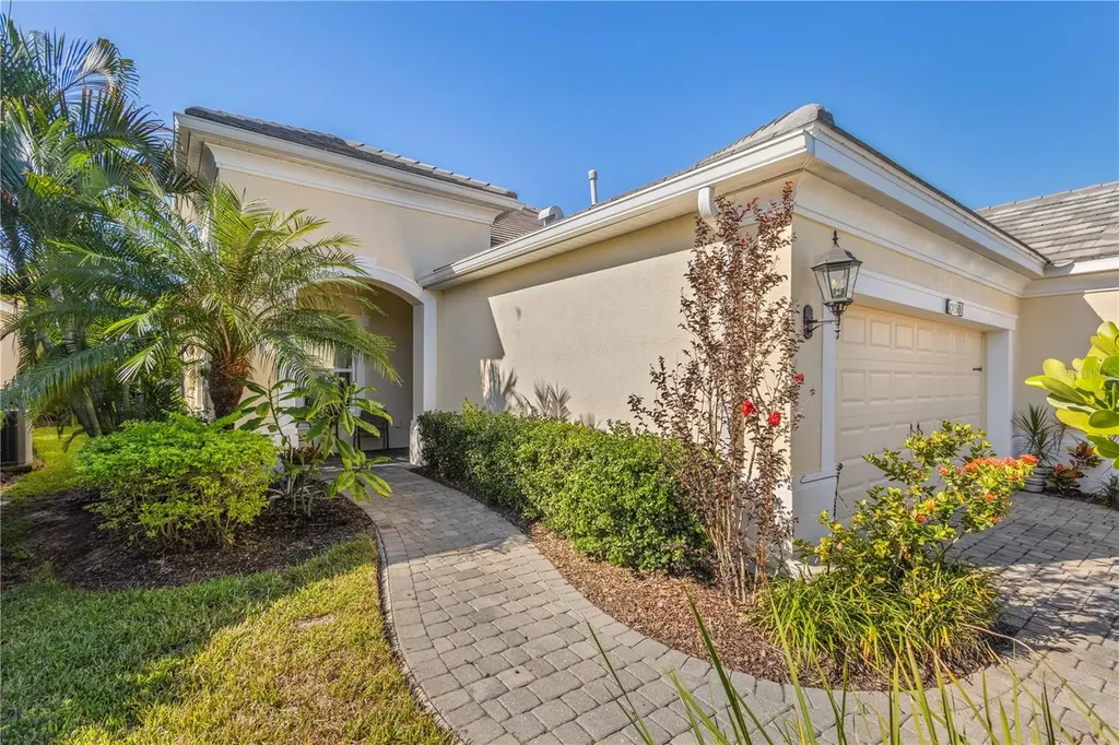 2150 Crystal Lake Trail Bradenton FL 34211