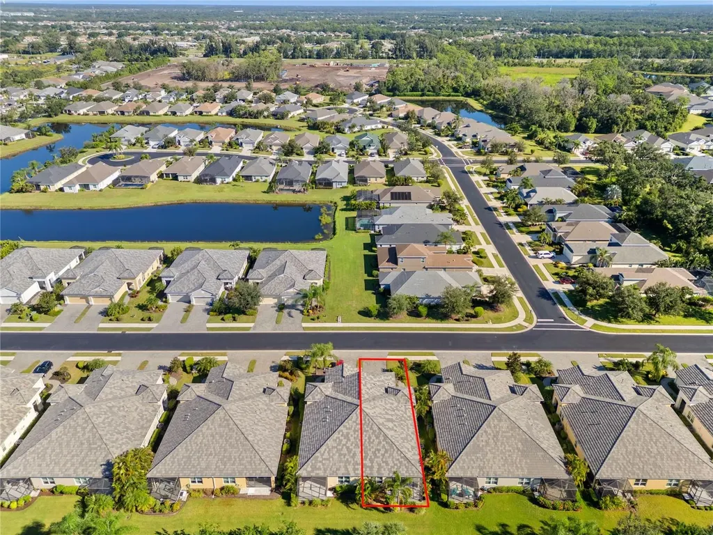 2150 Crystal Lake Trail Bradenton FL 34211