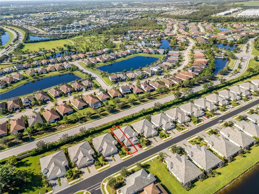 2150 Crystal Lake Trail Bradenton FL 34211