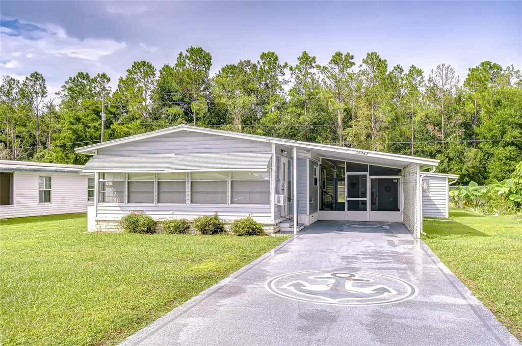 39443 Elgin Drive Zephyrhills FL 33542