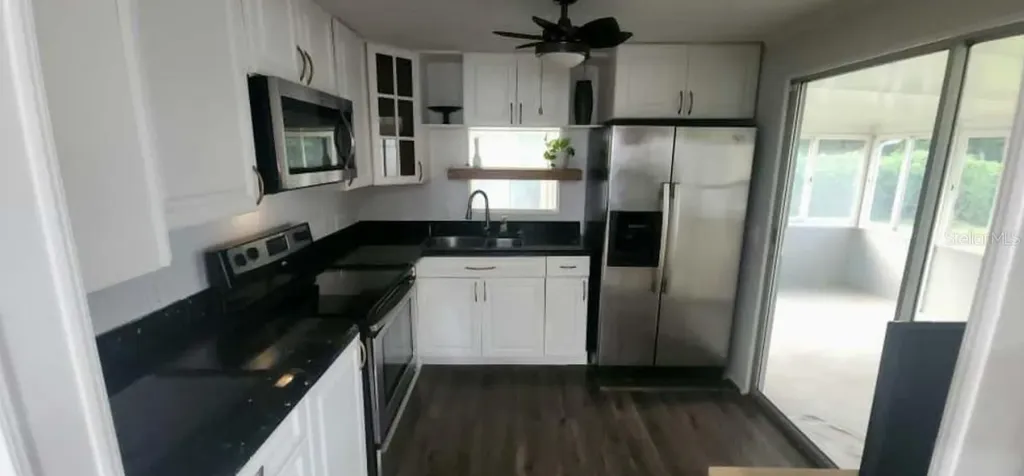 6135 N Joshua Lane Lantana FL 33462