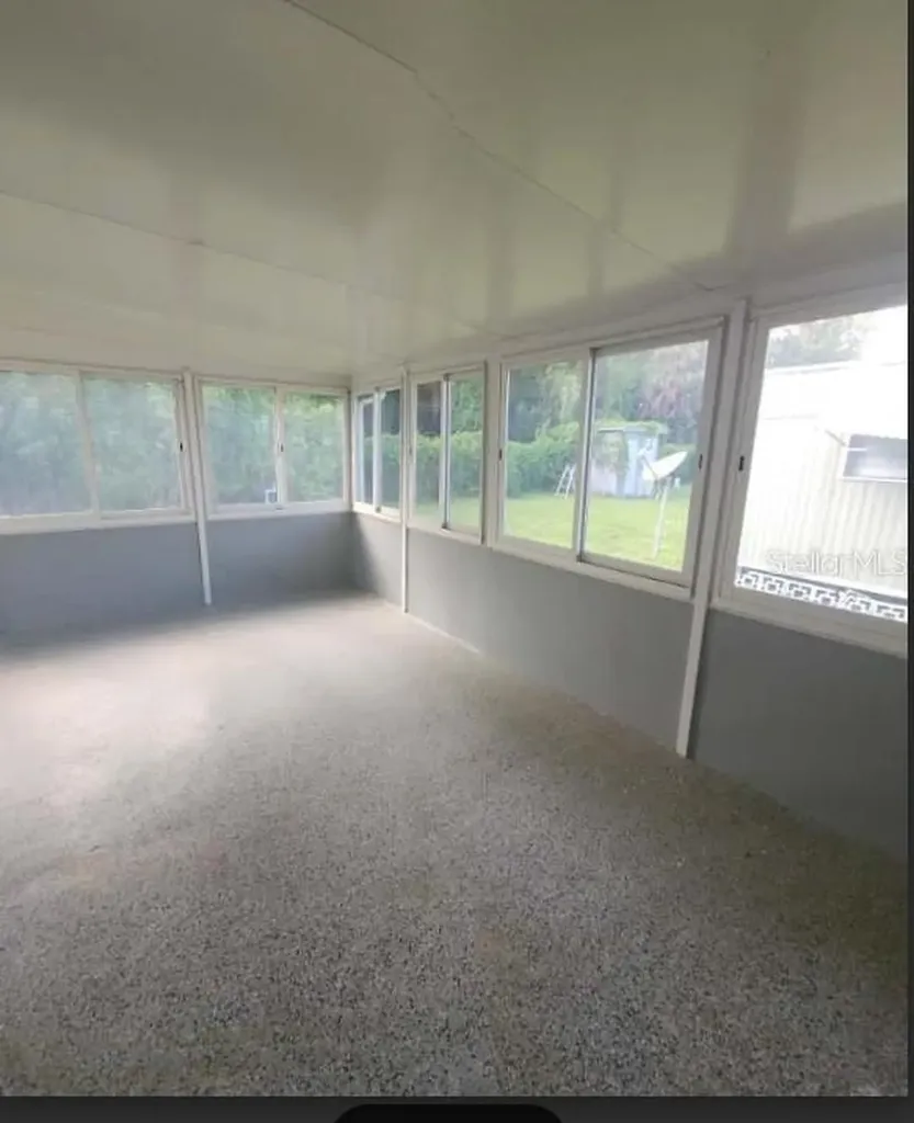 6135 N Joshua Lane Lantana FL 33462