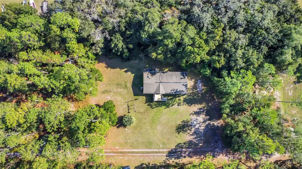 42312 Webster Street Altoona FL 32702