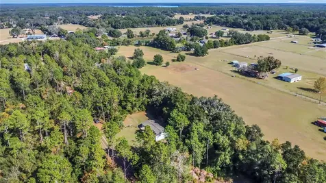 42312 Webster Street Altoona FL 32702